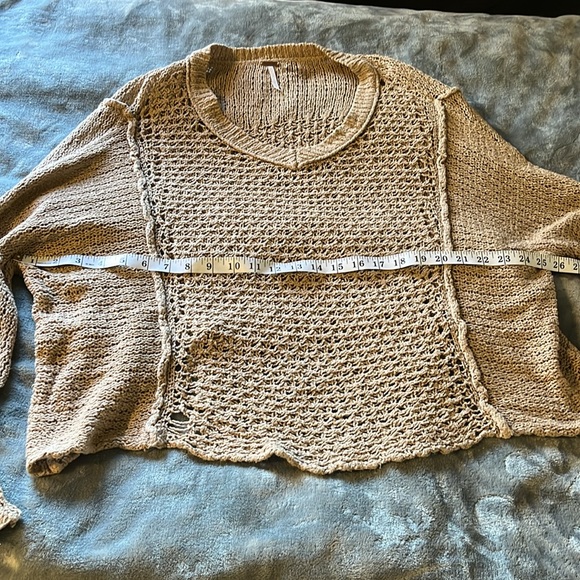 Free People Sweater - Picture 4 of 6